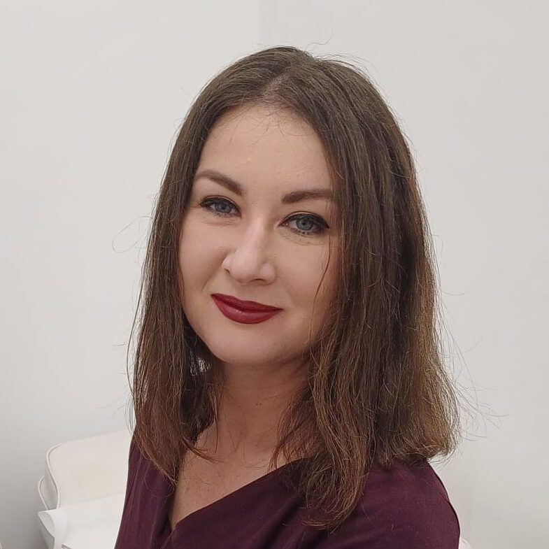 Dr. Carmen Andrei